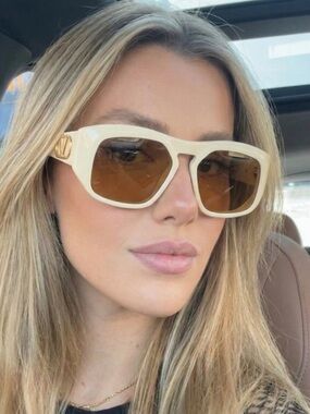 Excluded Valentino Sunglasses, New 335